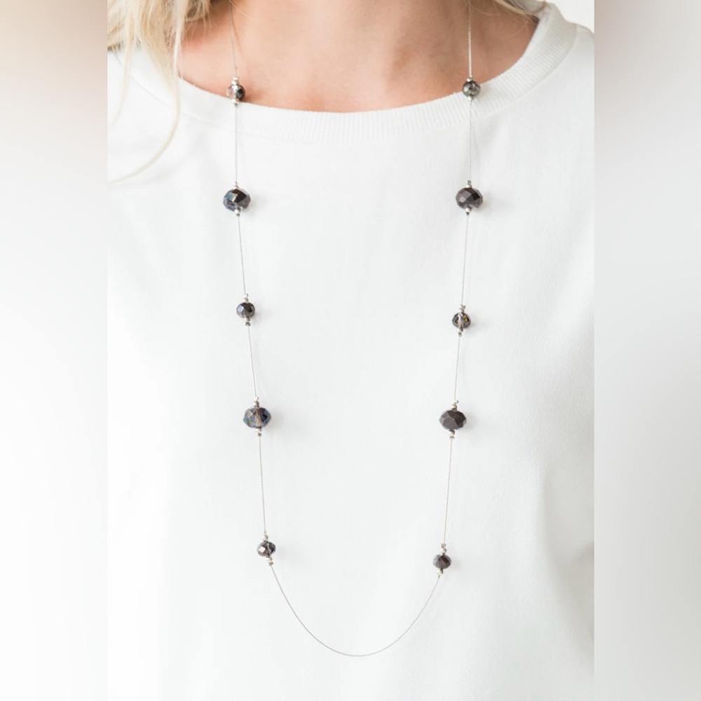 Paparazzi Iridescent Necklace